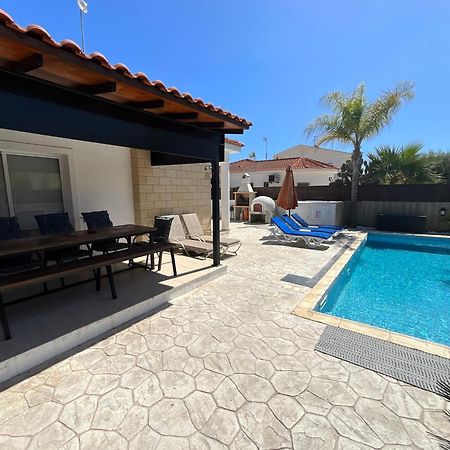 Villa Gracia Ajía Nápa Eksteriør bilde